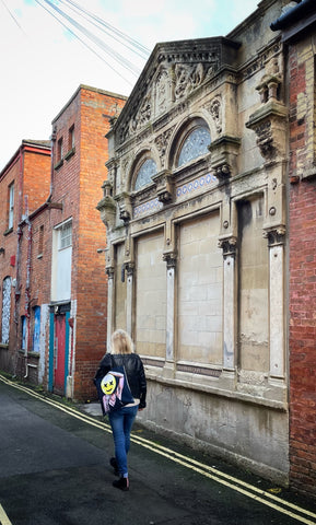 'Balloon Girl' TOTE BAG by Marta Hutt